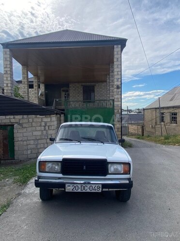 LADA (VAZ) 2107-2