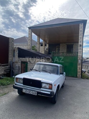 LADA (VAZ) 2107-1