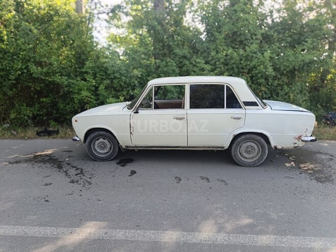 LADA (VAZ) 21011-5