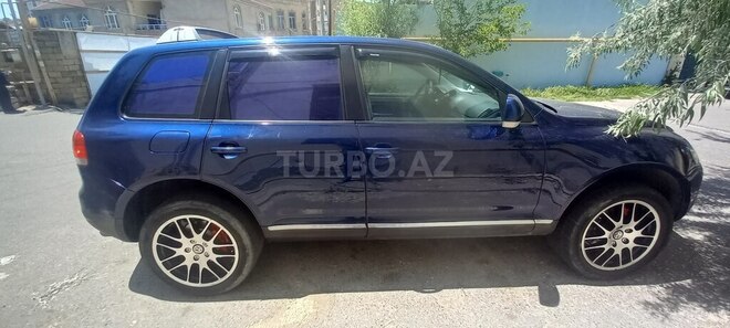 Volkswagen Touareg-2