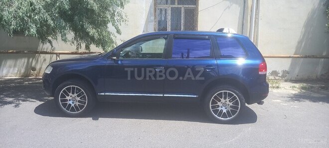 Volkswagen Touareg-3