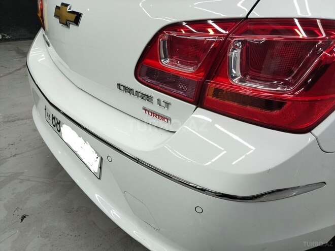 Chevrolet Cruze-17