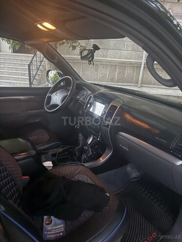 Toyota Land Cruiser Prado-3