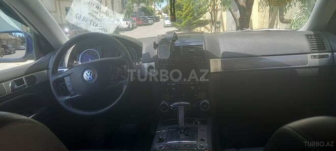 Volkswagen Touareg-8