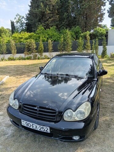 Hyundai Sonata-2