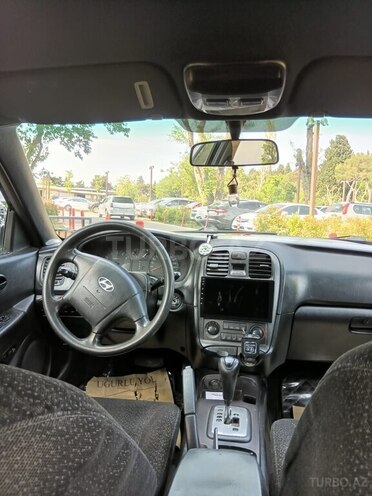 Hyundai Sonata-5