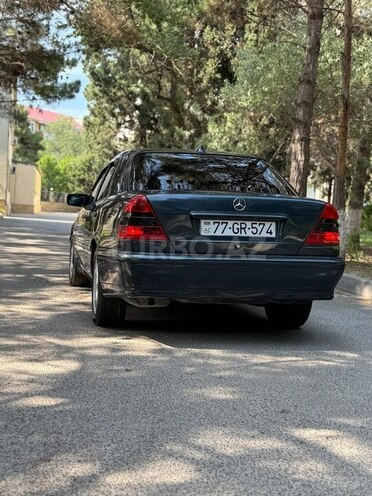 Mercedes C 180-8