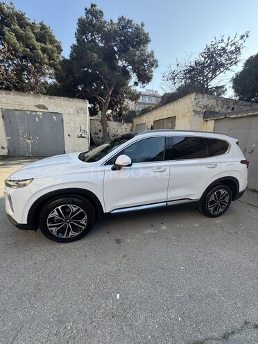 Hyundai Santa Fe-4