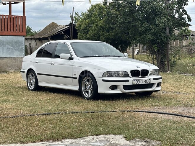 BMW 525-4