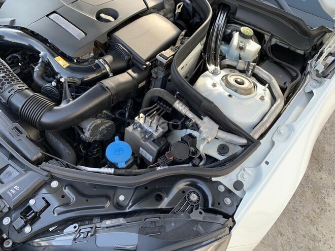 Mercedes E 200-7