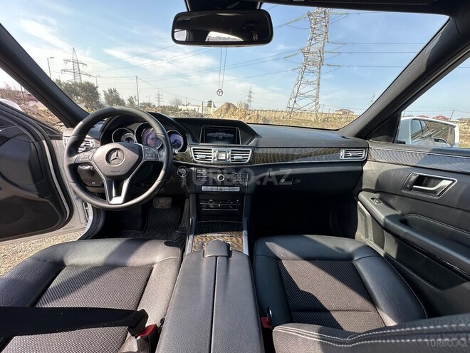 Mercedes E 200-13