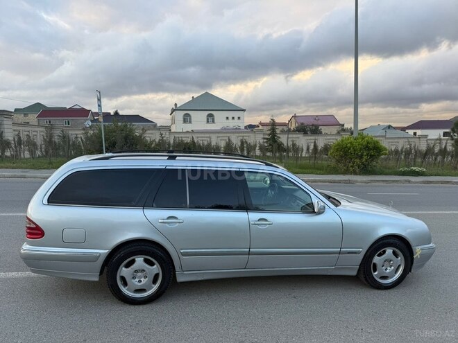 Mercedes E 240 2000, 392,000 km - 2.6 l - Bakı
