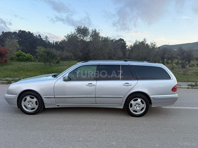 Mercedes E 240 2000, 392,000 km - 2.6 l - Bakı