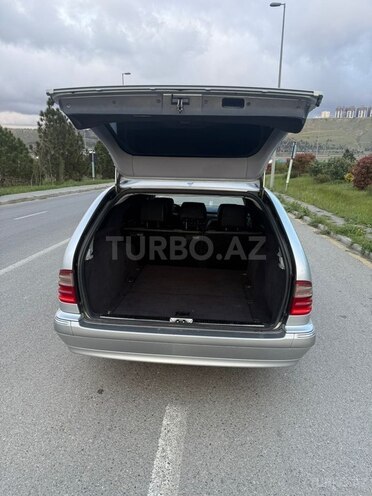 Mercedes E 240 2000, 392,000 km - 2.6 l - Bakı