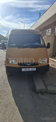 Ford Transit-1