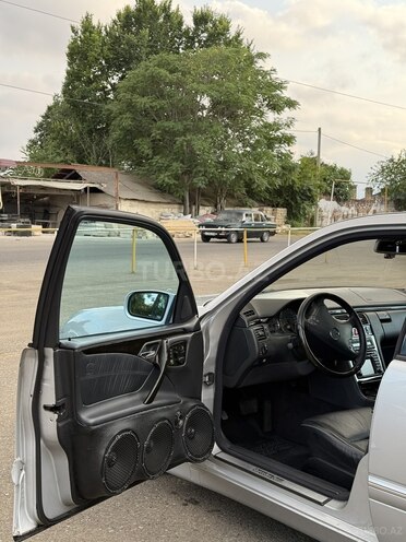 Mercedes E 320 2000, 224,000 km - 3.2 л - Gəncə