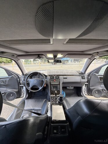 Mercedes E 320 2000, 224,000 km - 3.2 л - Gəncə