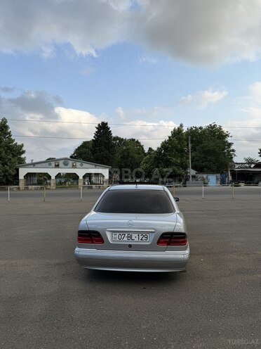 Mercedes E 320 2000, 224,000 km - 3.2 л - Gəncə
