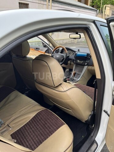 Hyundai Sonata-10