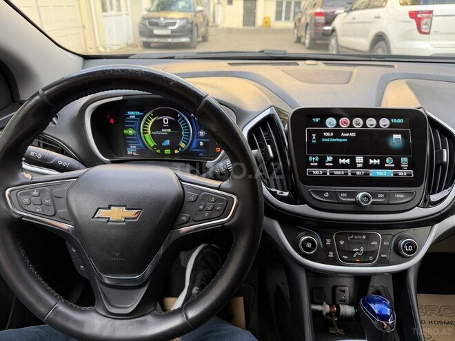 Chevrolet Volt-14