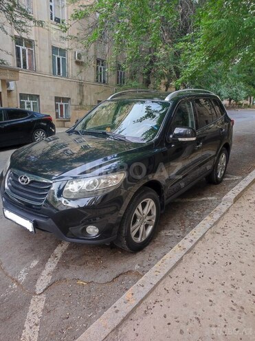Hyundai Santa Fe-4