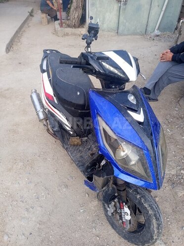 Yamaha RayZR Street Rally 125-1