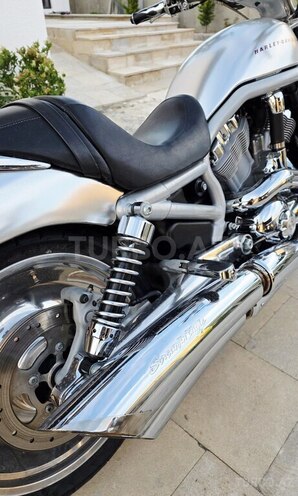 Harley-Davidson V Rod Muscle-3