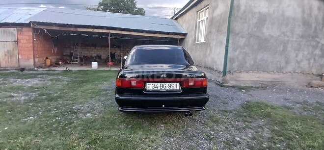Hyundai Sonata-2