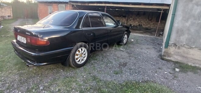 Hyundai Sonata-3
