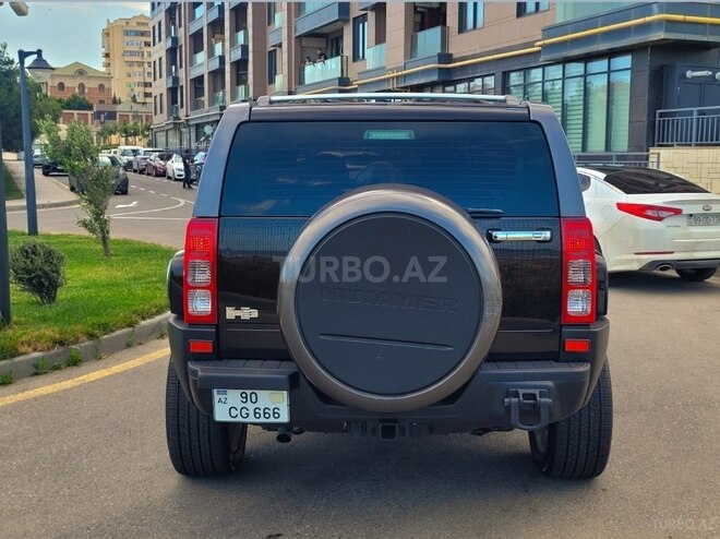 Hummer H3-4