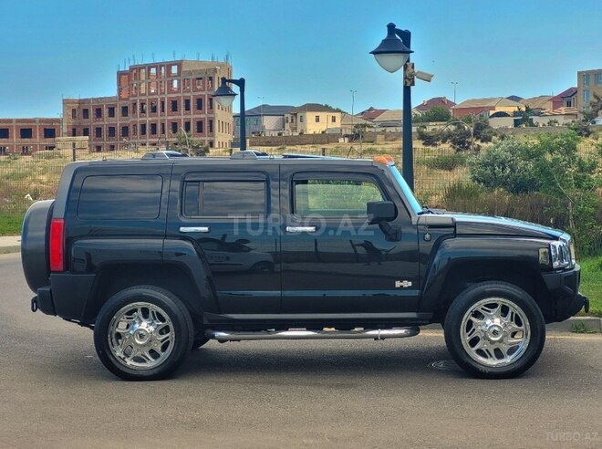 Hummer H3-6