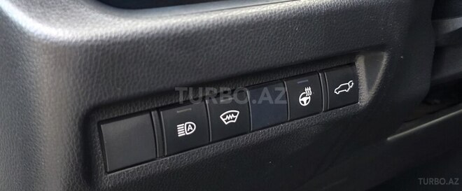 Toyota RAV4-15
