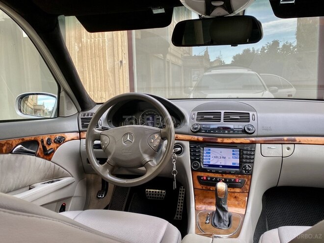 Mercedes E 320-14
