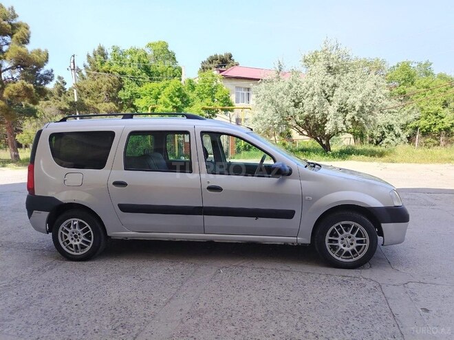 Dacia Logan-7