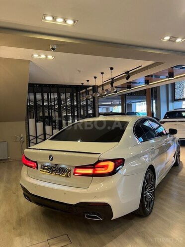 BMW 520-6