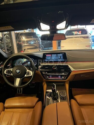 BMW 520-8