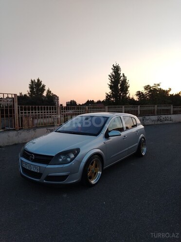 Opel Astra 2004, 340,000 km - 1.4 l - Bakı