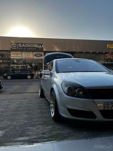 Opel Astra 2004, 340,000 km - 1.4 l - Bakı