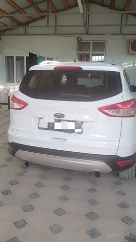 Ford Kuga-4