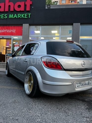 Opel Astra 2004, 340,000 km - 1.4 l - Bakı