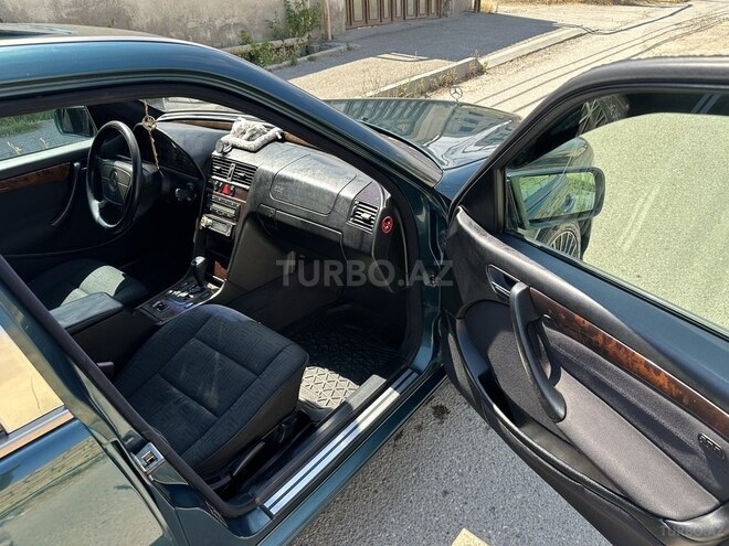 Mercedes C 280-9