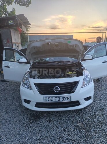 Nissan Latio-3