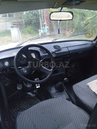 LADA (VAZ) 21011-4