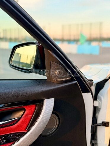 BMW  2016, 215,000 km - 2.0 l - Bakı