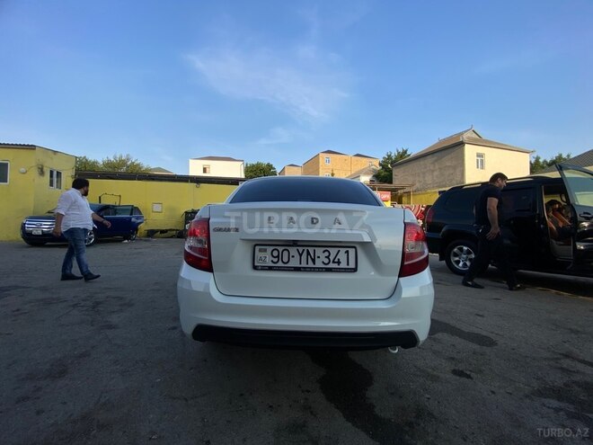 LADA (VAZ) Granta-9