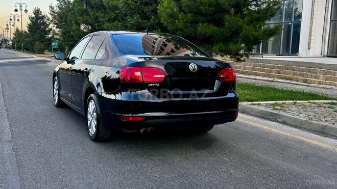 Volkswagen Jetta-6