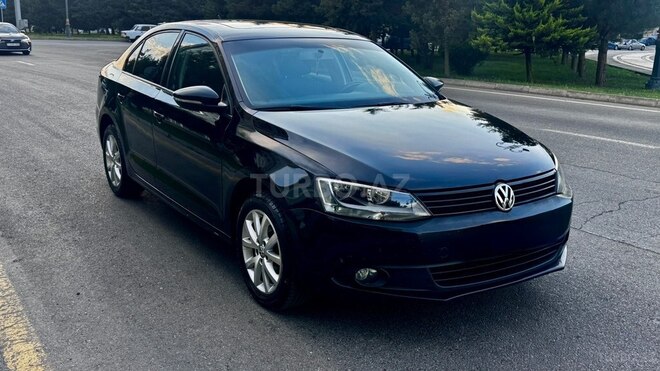Volkswagen Jetta-5