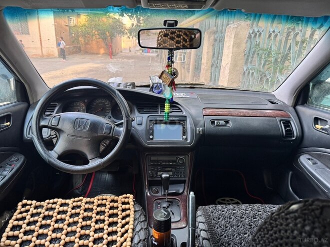 Honda Accord-7