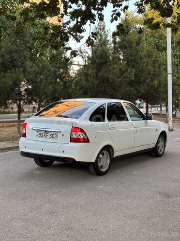 LADA (VAZ) Priora-16