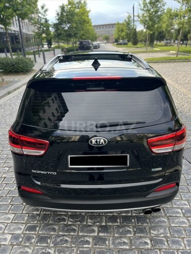 Kia Sorento-4